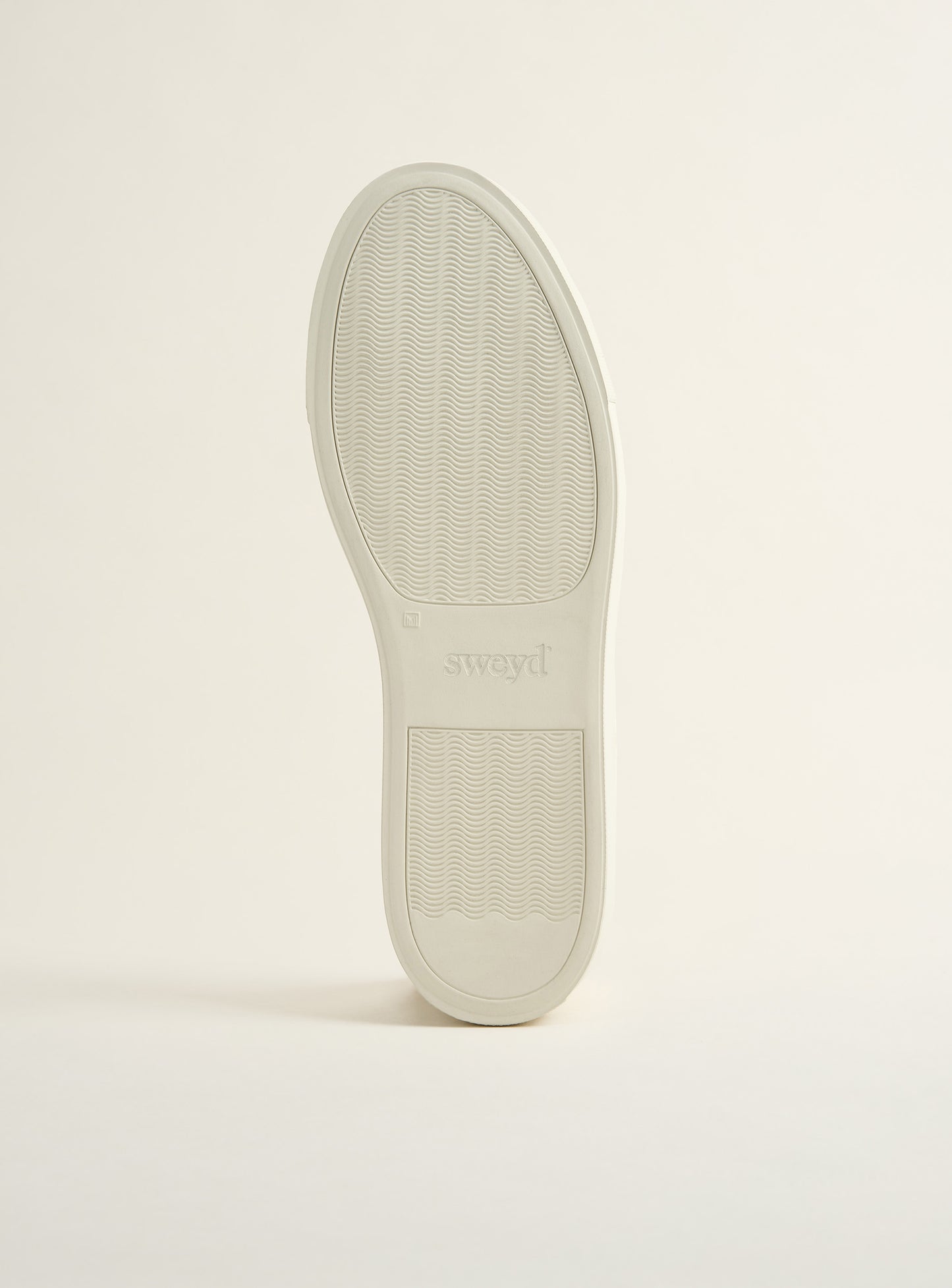 055 Taupe Suede