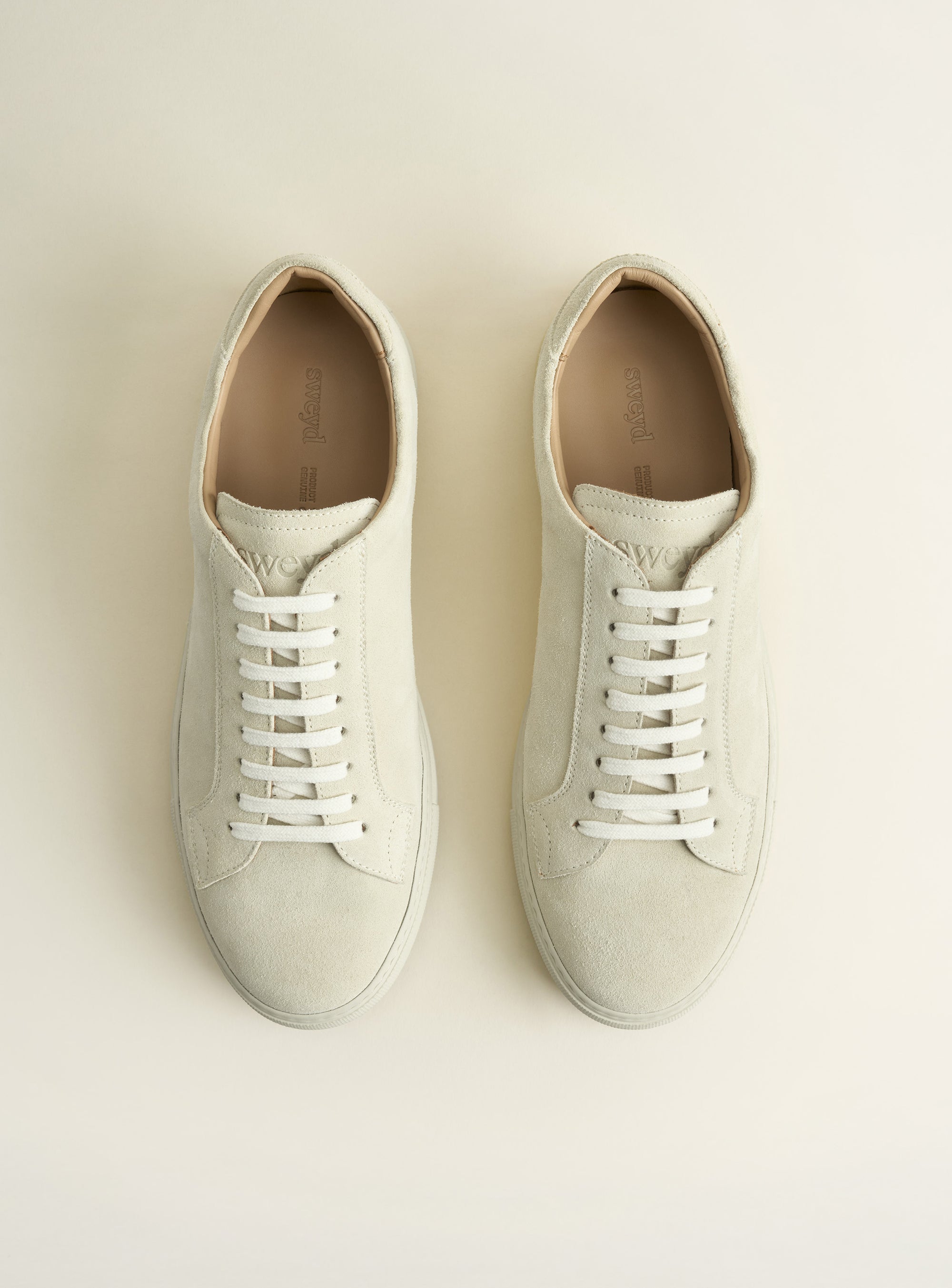 055 Crema Suede