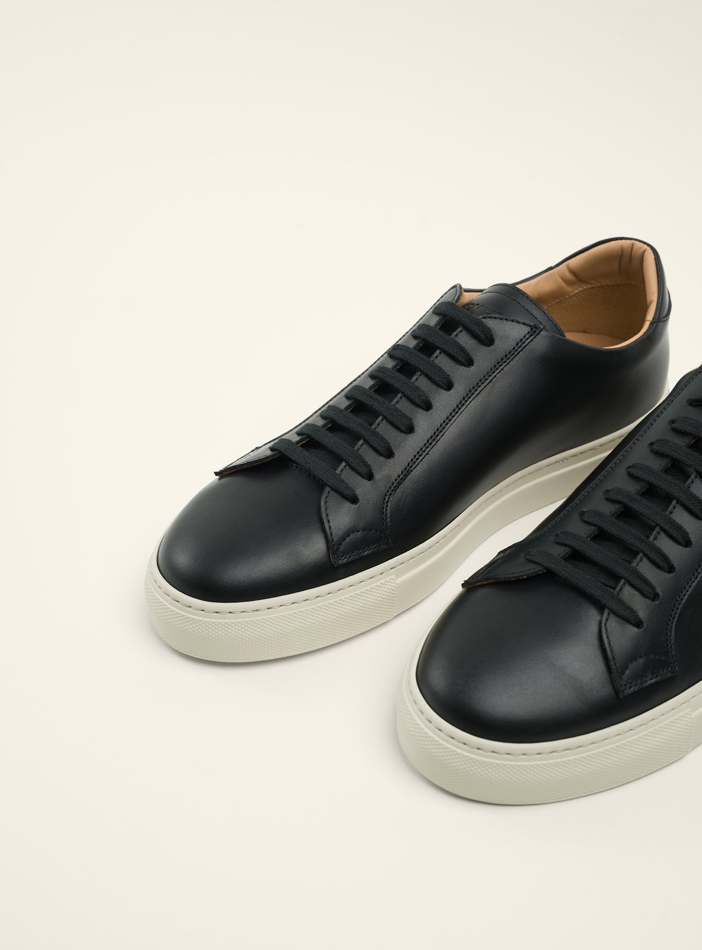 055 Black Leather