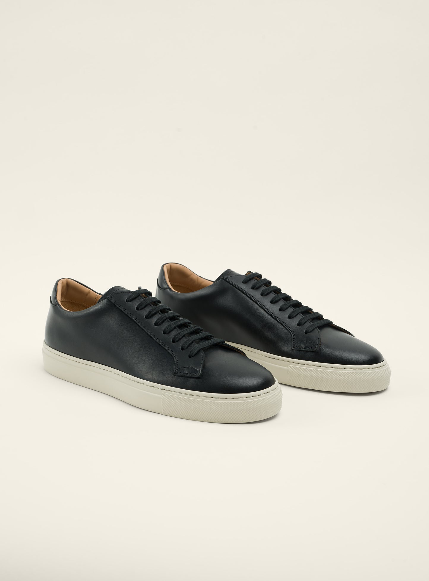 055 Black Leather