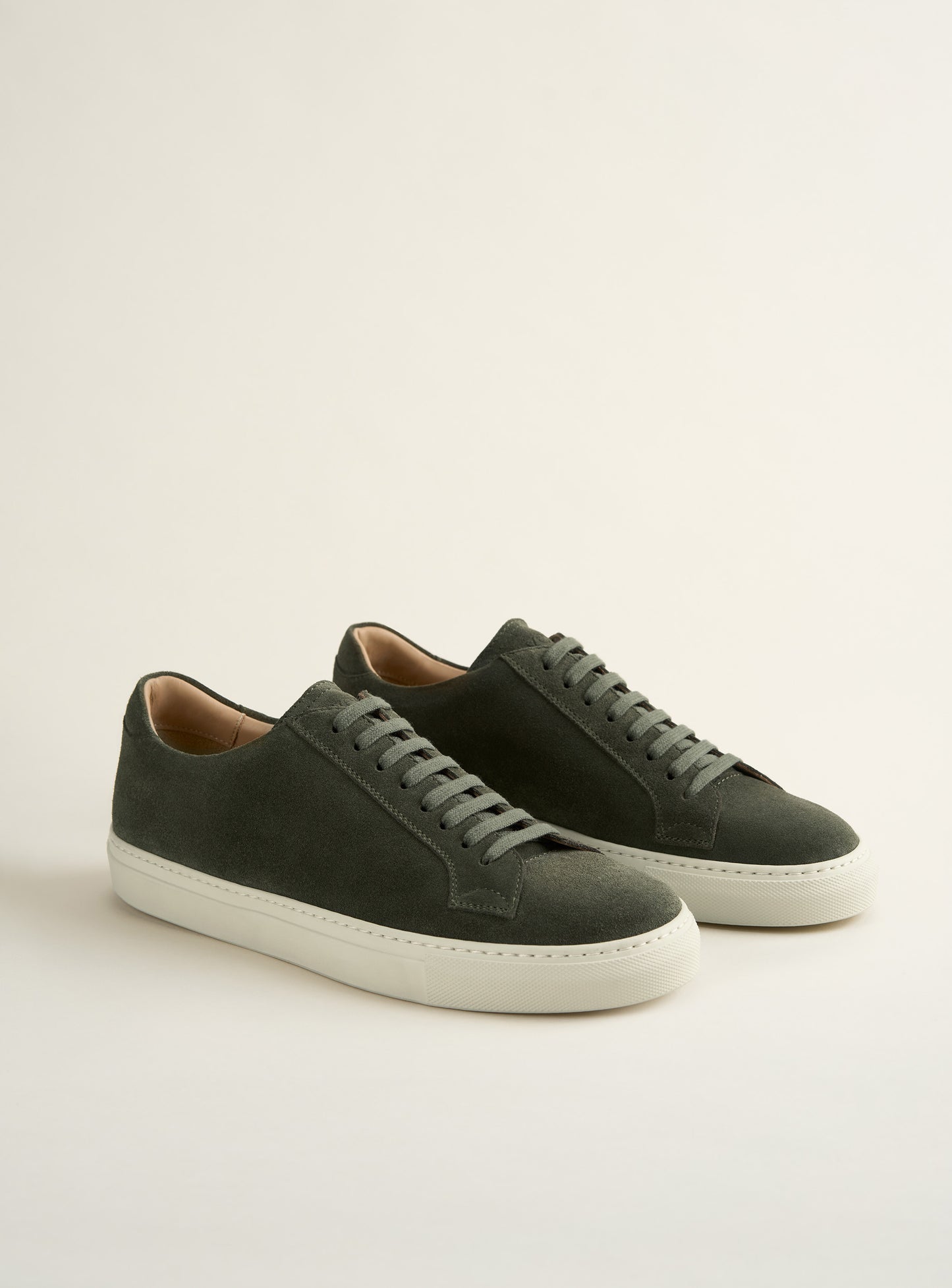 055 Forest Suede