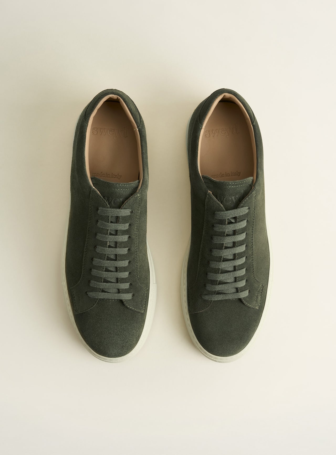 055 Forest Suede