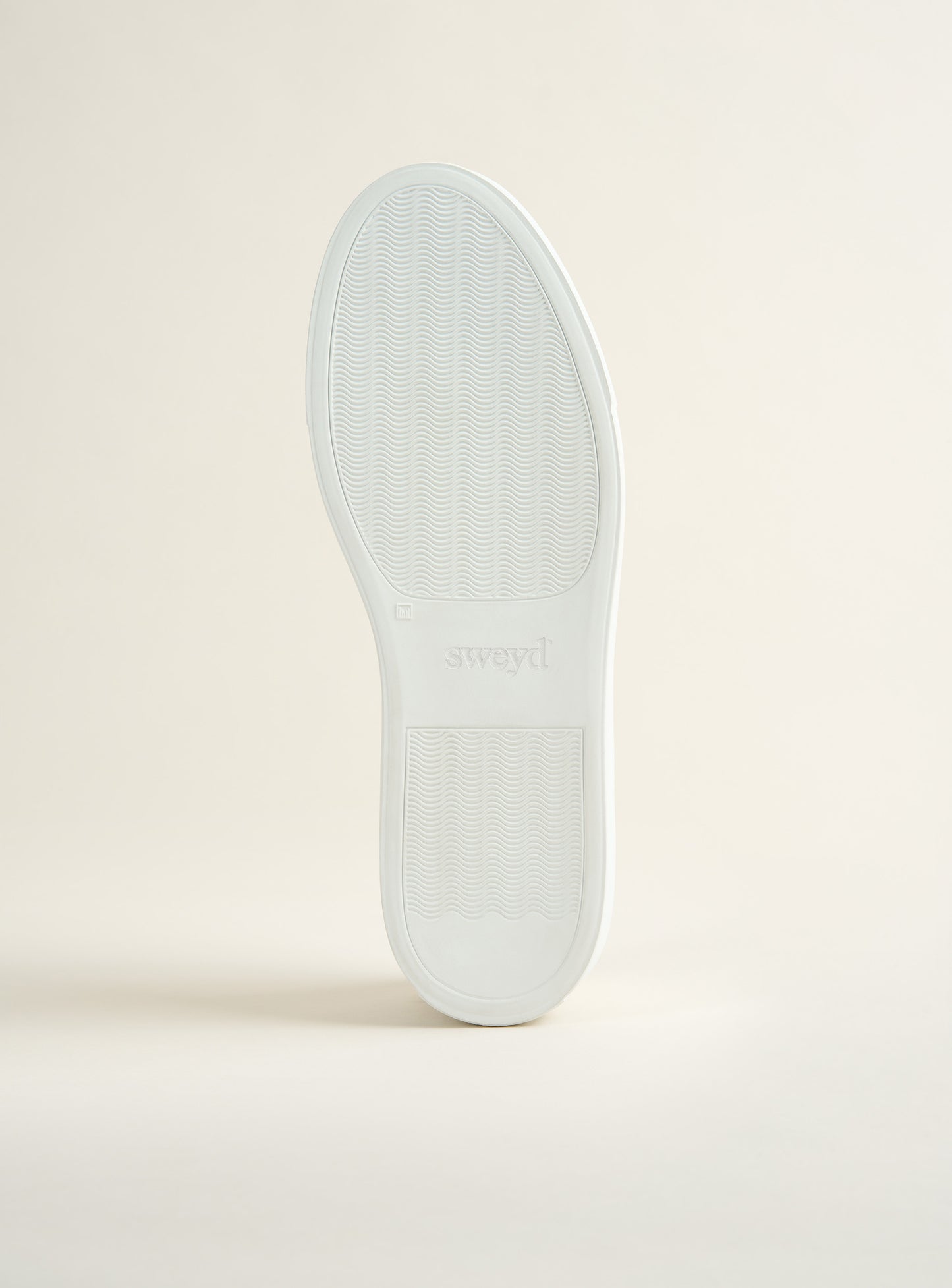 055 White Leather