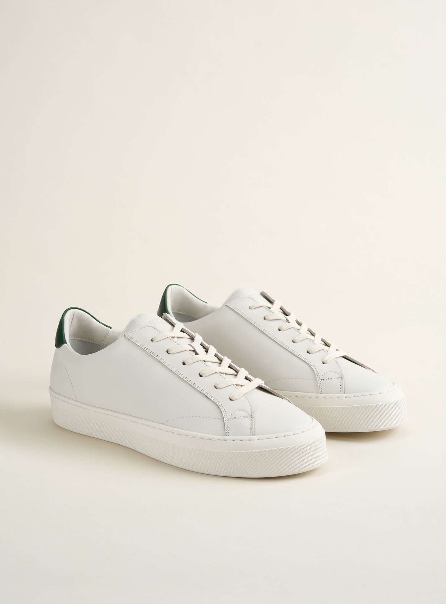 Base Crema/Green Leather