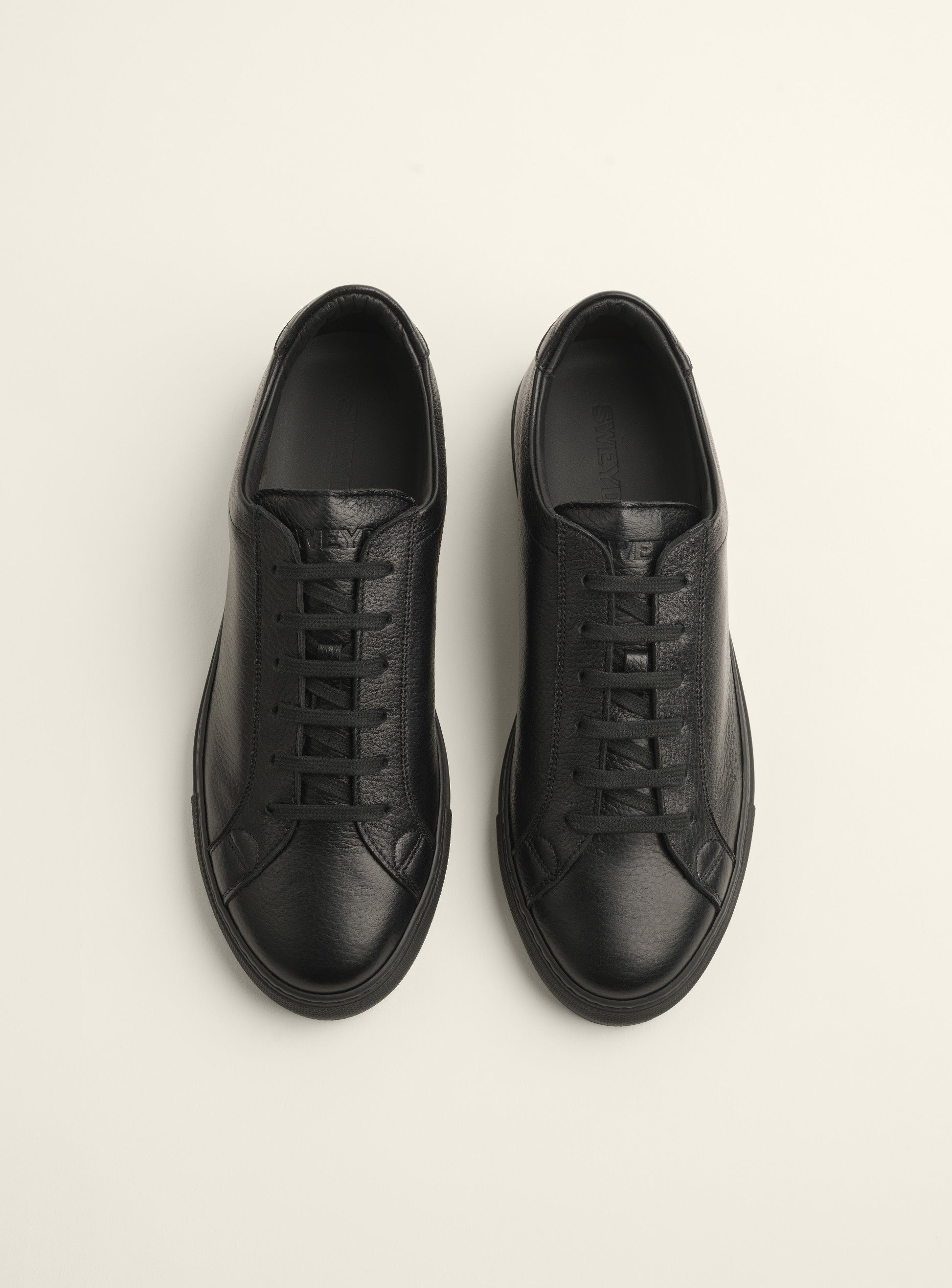 Campo Black Deerskin