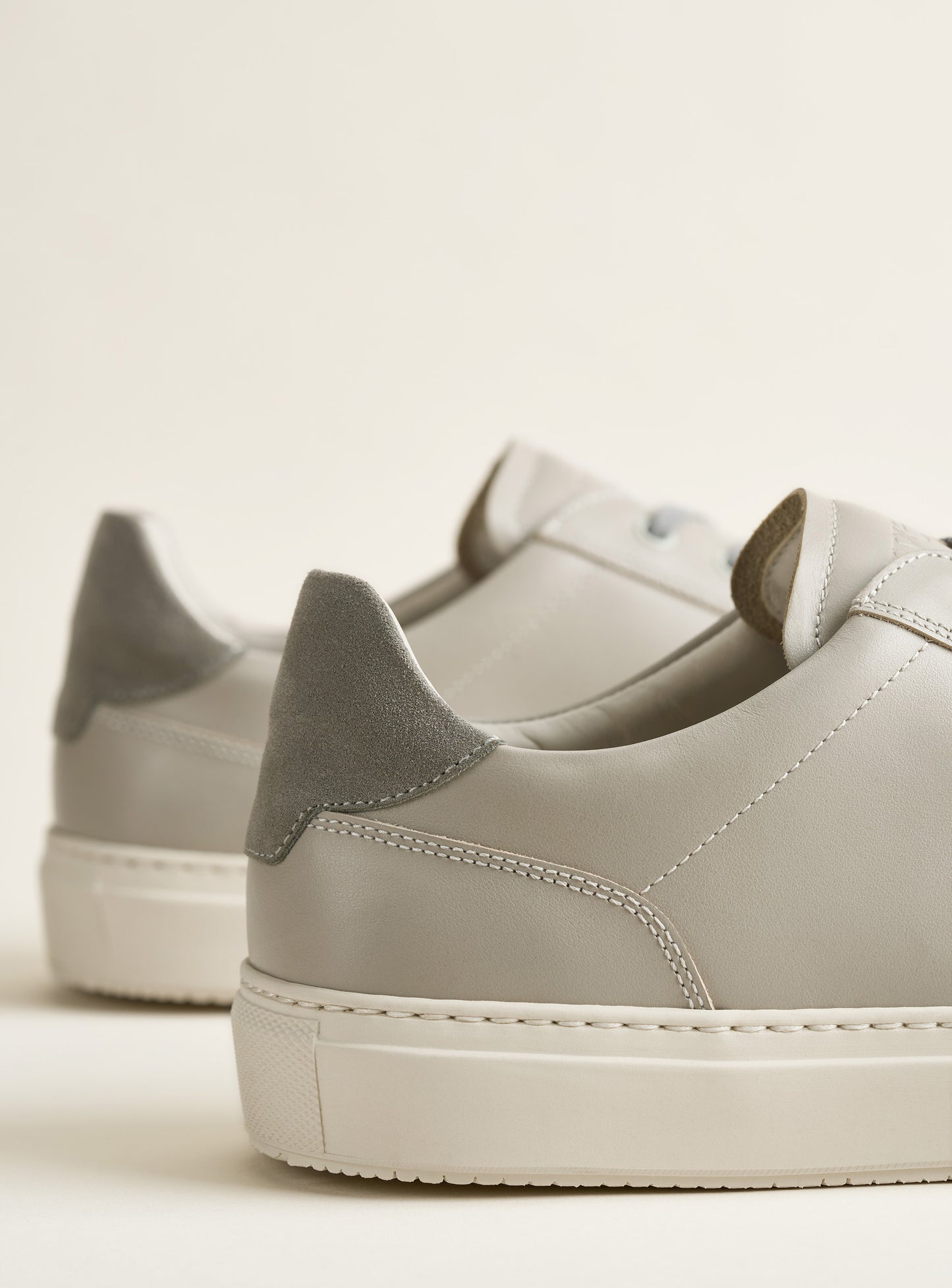 Center Grey -40%