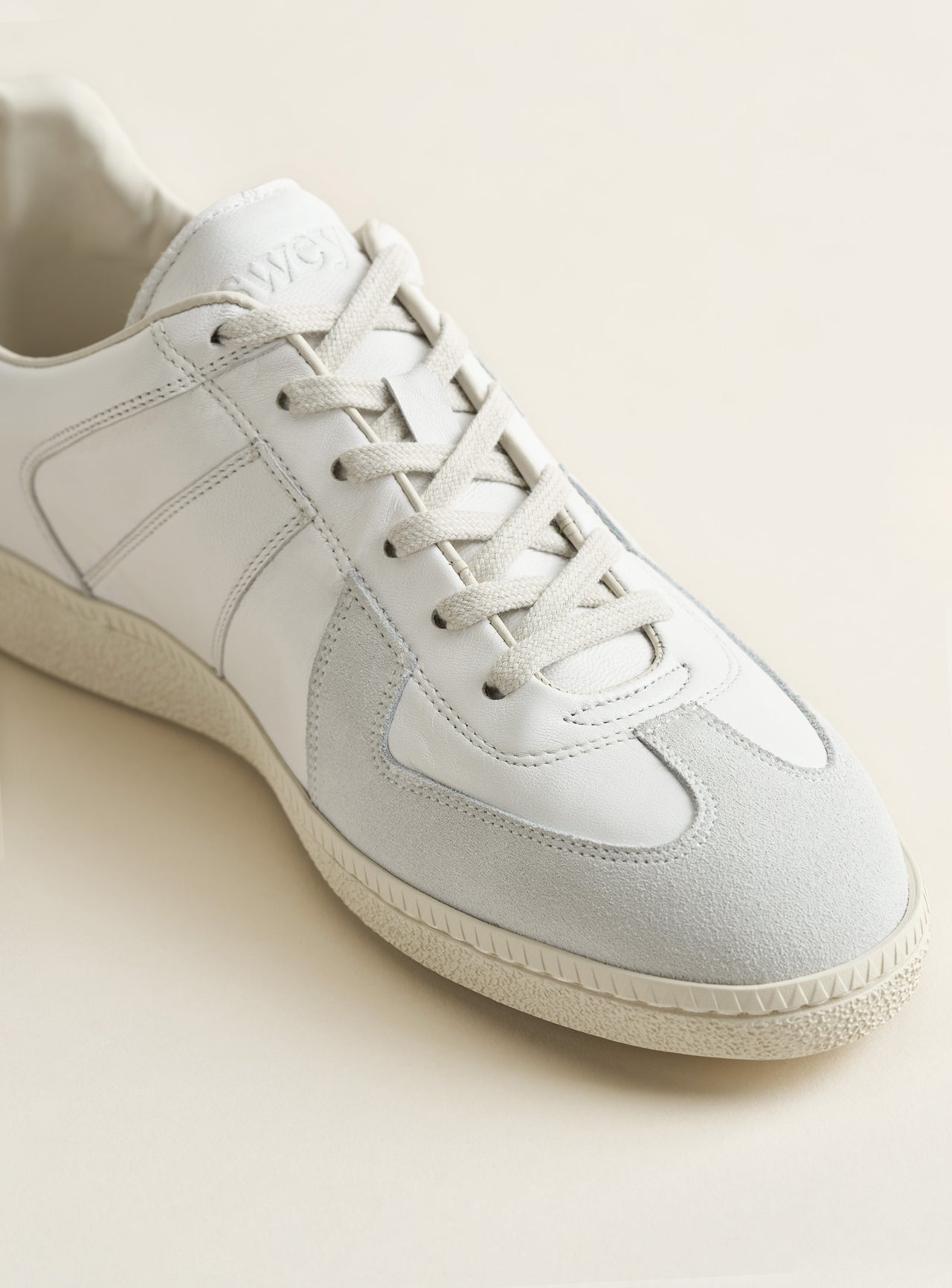 SAT White
